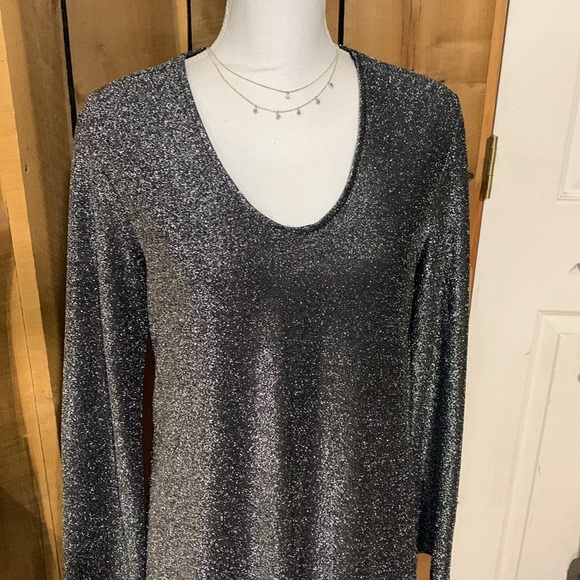 Karen Kane Swing Dress - Picture 2 of 6